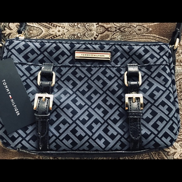BRAND NEW Tommy Hilfiger handbag - Picture 3 of 4